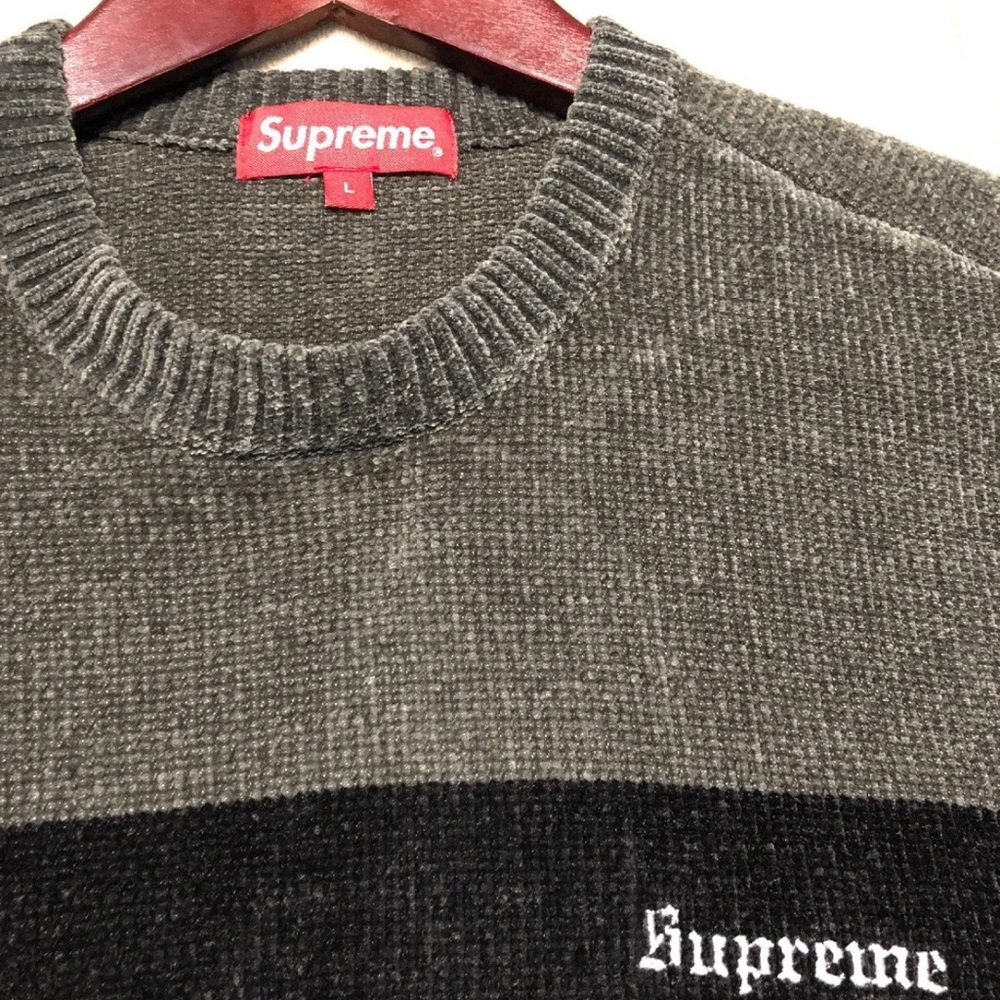 Supreme - Picture 2 of 9